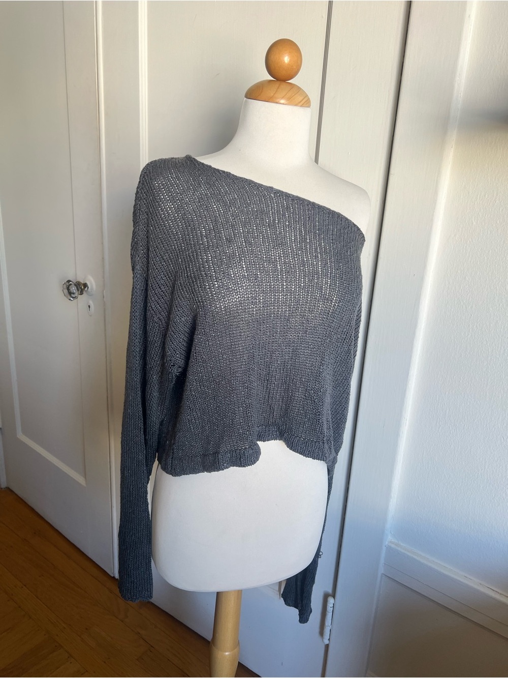 Forever 21 Y2K Gray Slouchy Off Shoulder Crop Sweater